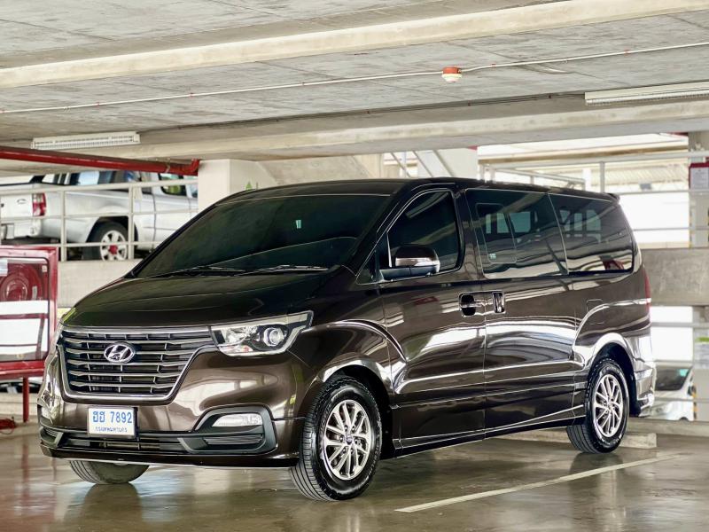 HYUNDAI H1 2019