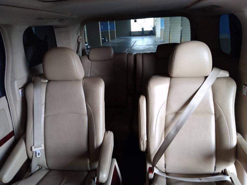TOYOTA ALPHARD 2010