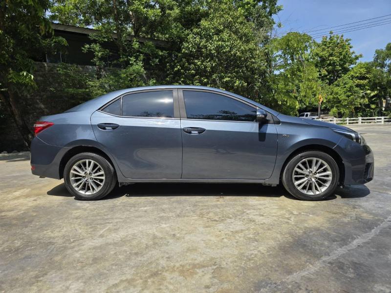 TOYOTA Altis 1.6E CNG 2014