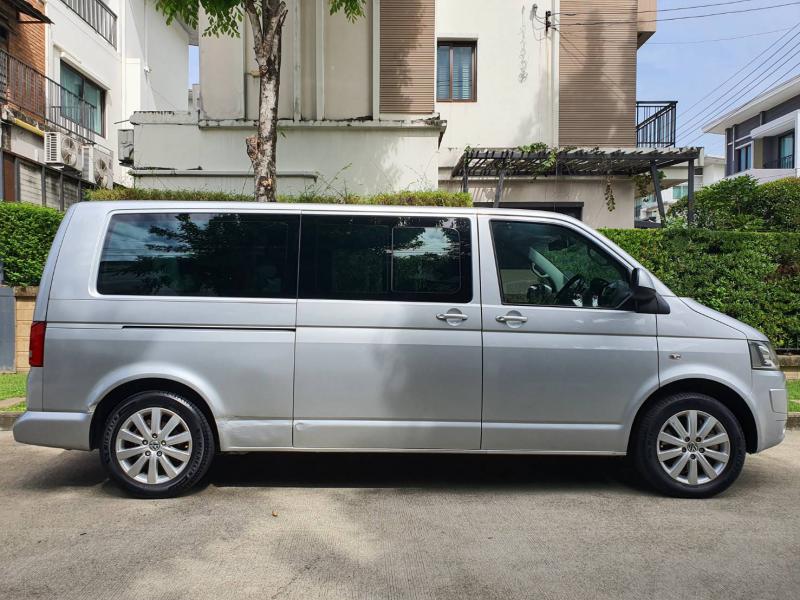 VOLKSWAGEN Caravelle T5 2.0 TDi 2012
