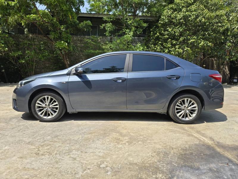 TOYOTA Altis 1.6E CNG 2014