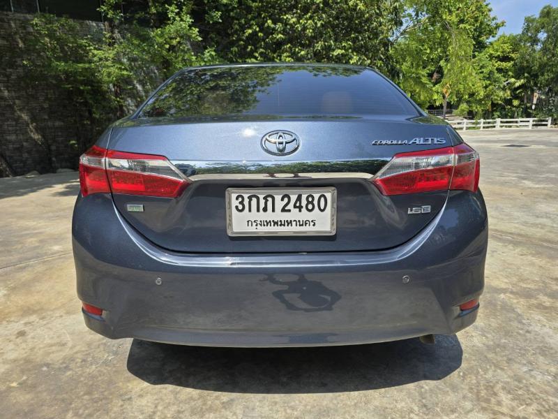 TOYOTA Altis 1.6E CNG 2014