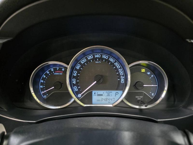 TOYOTA Altis 1.6E CNG 2014