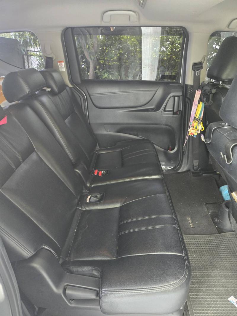 TOYOTA  Sienta 1.5G 2017