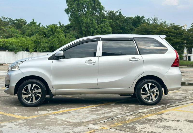 TOYOTA Avanza 2016
