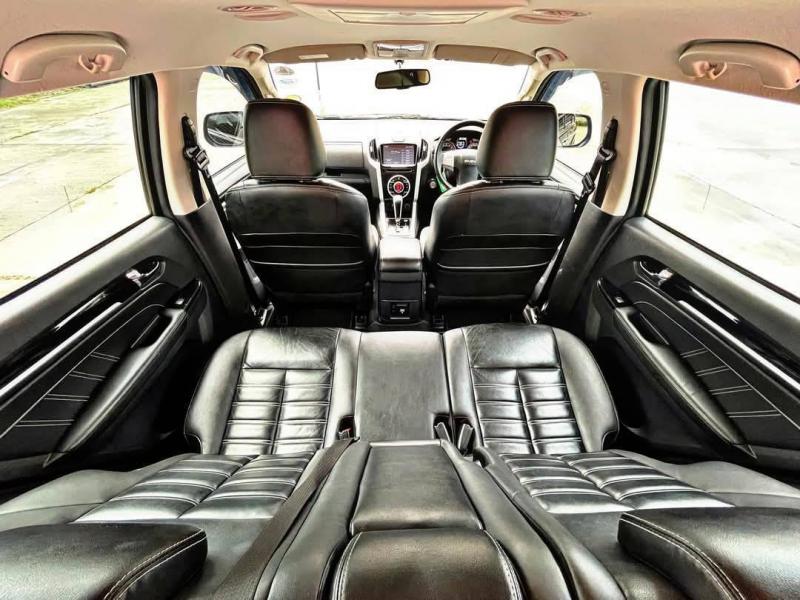 ISUZU Mu X 1.9 Navi 2020