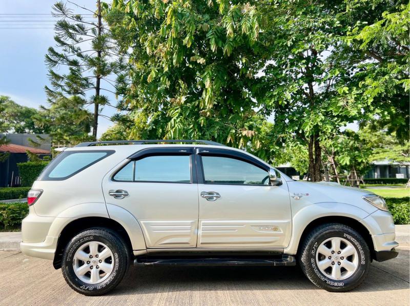 TOYOTA Fortuner 3.0V 2wd 2008