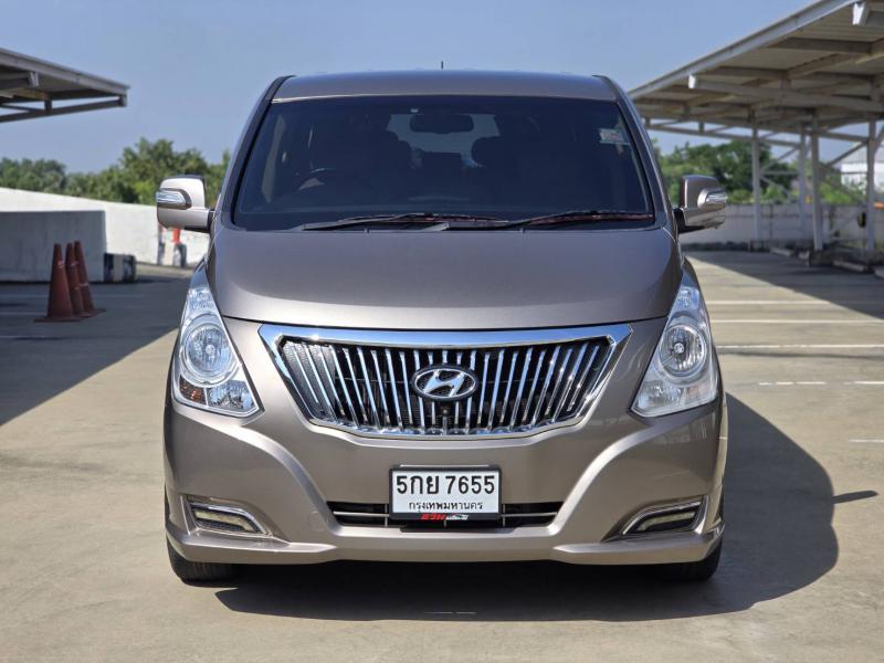 HYUNDAI H1 Grand Starex 2016