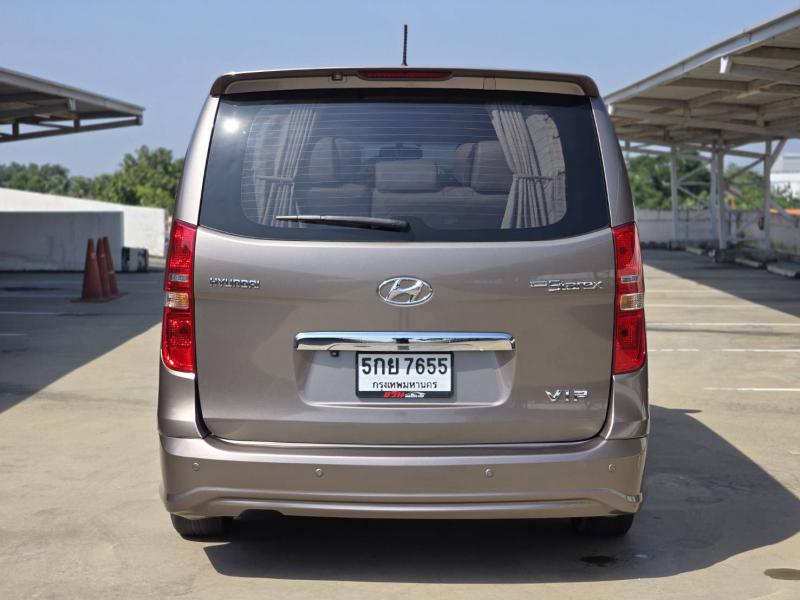 HYUNDAI H1 Grand Starex 2016