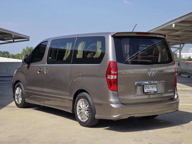 HYUNDAI H1 Grand Starex 2016
