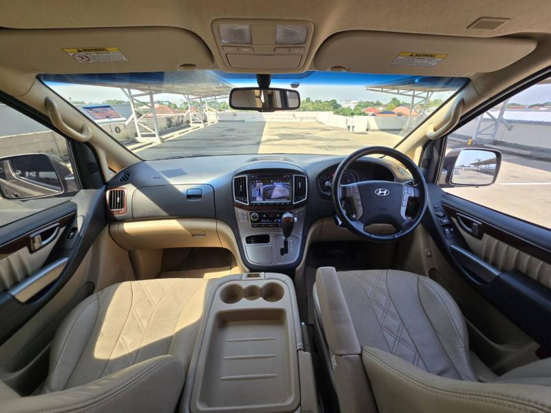 HYUNDAI H1 Grand Starex 2016