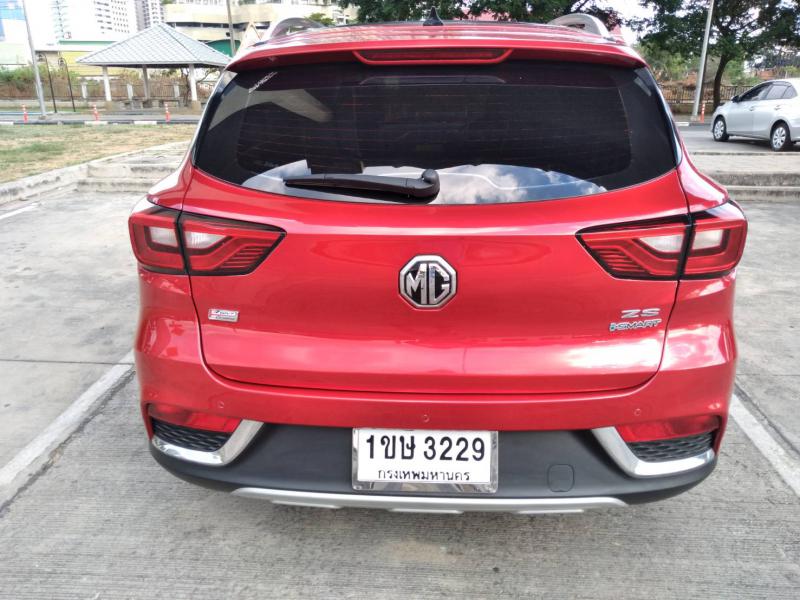 MG ZS1 2019
