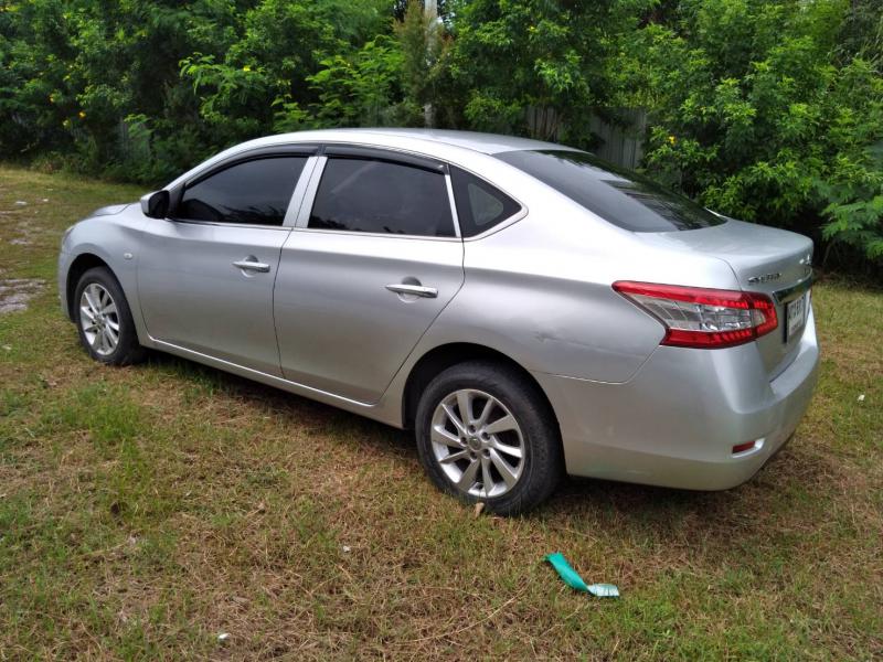 NISSAN SYLPHY 2012