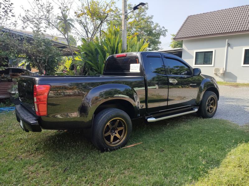 ISUZU D-Max Hi-Lander 2.5 2012