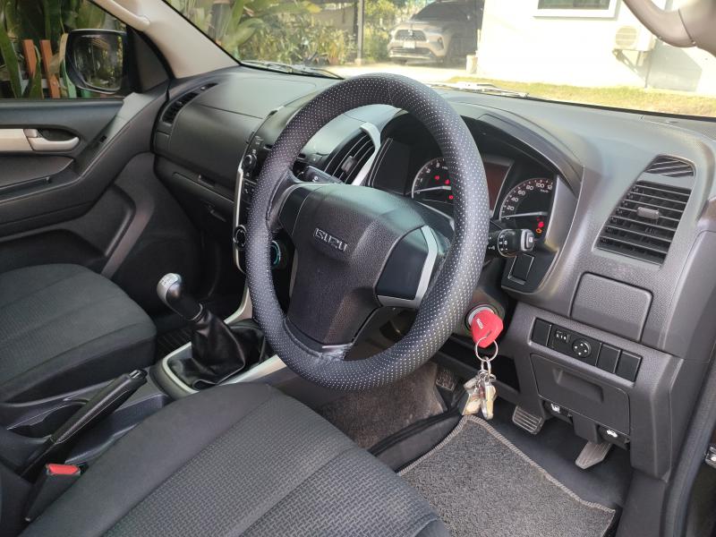 ISUZU D-Max Hi-Lander 2.5 2012