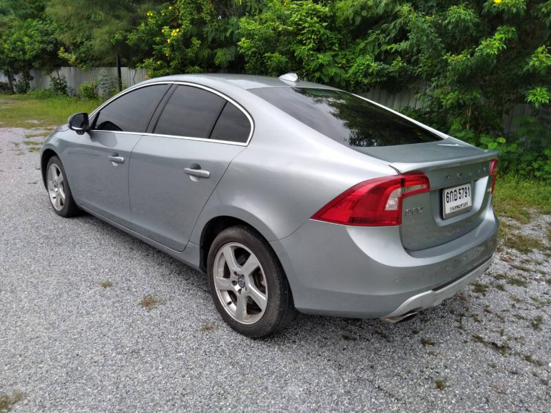 VOLVO S60 2012